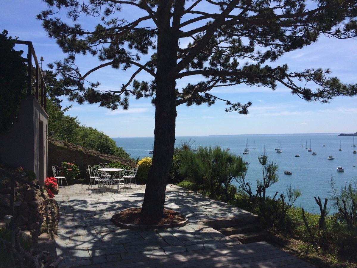 Cancale Port Mer, Les Pieds Dans L'Eau Apartment Exterior photo